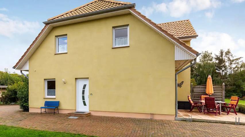 Ferienwohnung für 3 Personen, mit Terrasse und Garten in Wismar - 2