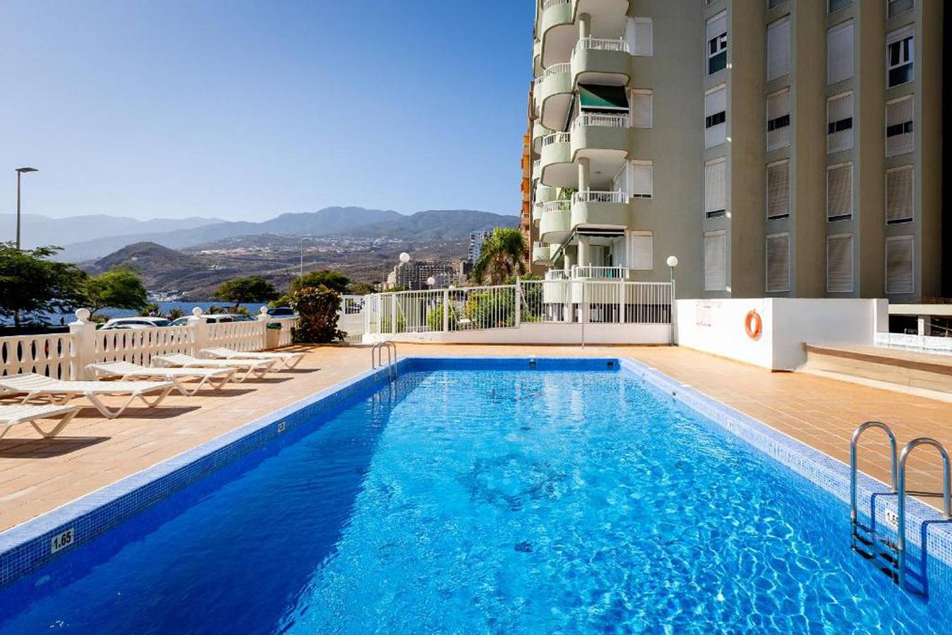 Apartamento entero, Apartamento Vacacional 'Paraíso Atlántico' con Vista al Mar, Wi-Fi y Aire Acondicionado in Radazul Bajo, El Rosario