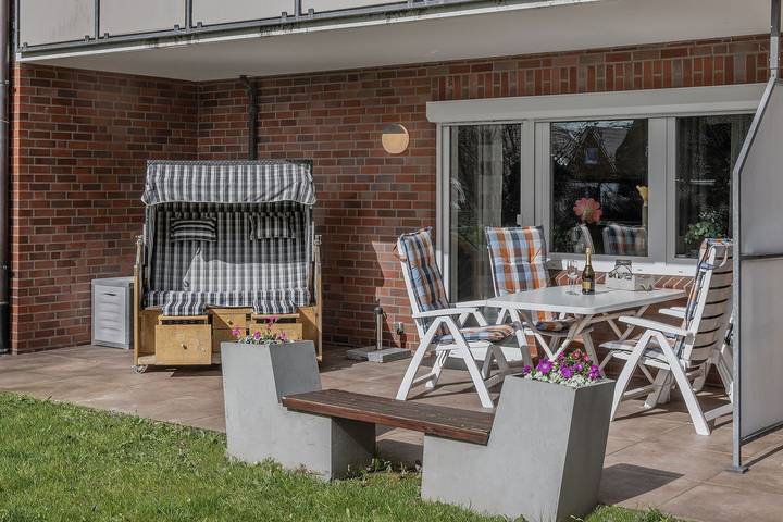 Ferienwohnung für 5 Personen, mit Terrasse und Garten in Harlesiel