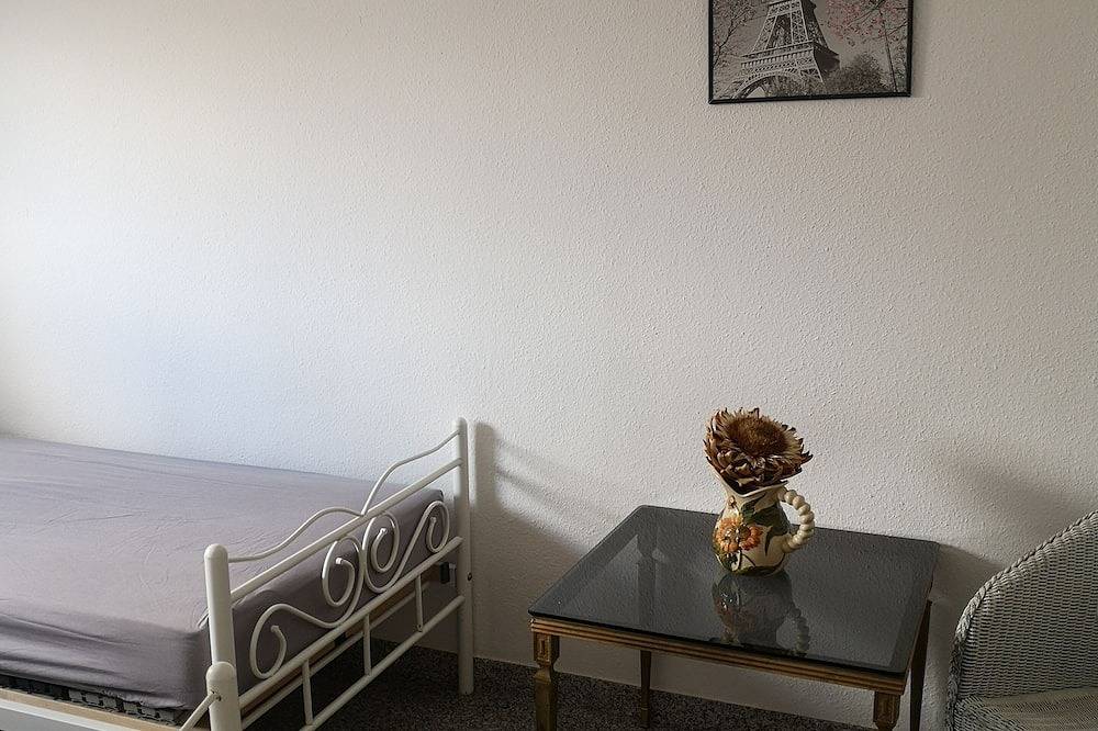 Ganze Wohnung, Moderne Ferienwohnung Region Stuttgart Remstal Waiblingen in Waiblingen, Rems-Murr-Kreis