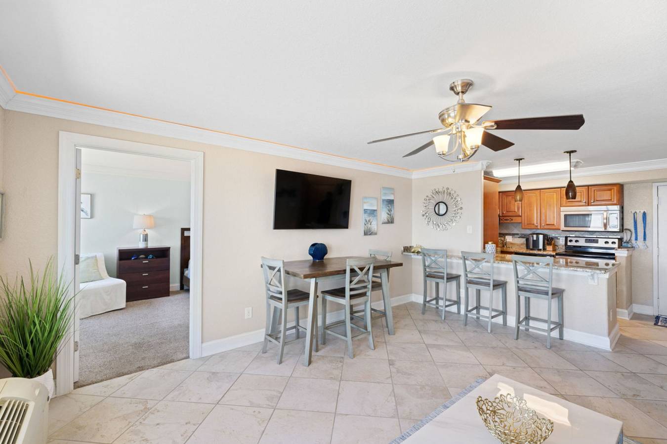 Appartement entier, Oceanfront Beach Condo, Pool, Gym, Fishing Surfing in Virginia Beach
