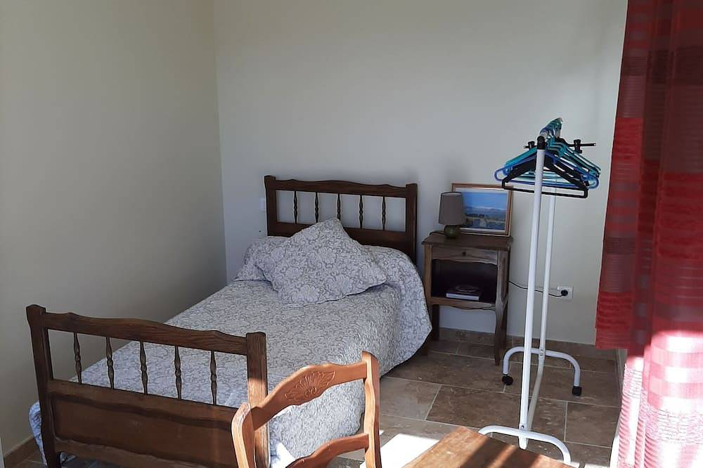 Geheel appartement, Gîte sous le Chêne Vert / Ideal for cyclists and hikers / Free private parking in Mormoiron, Parc naturel régional du Mont-Ventoux