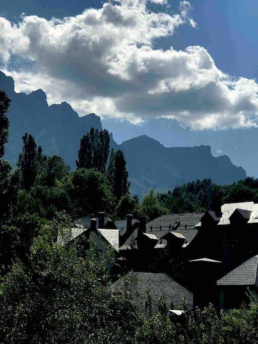 Apartamento de vacaciones para 5 personas, con balcón y vistas - 1