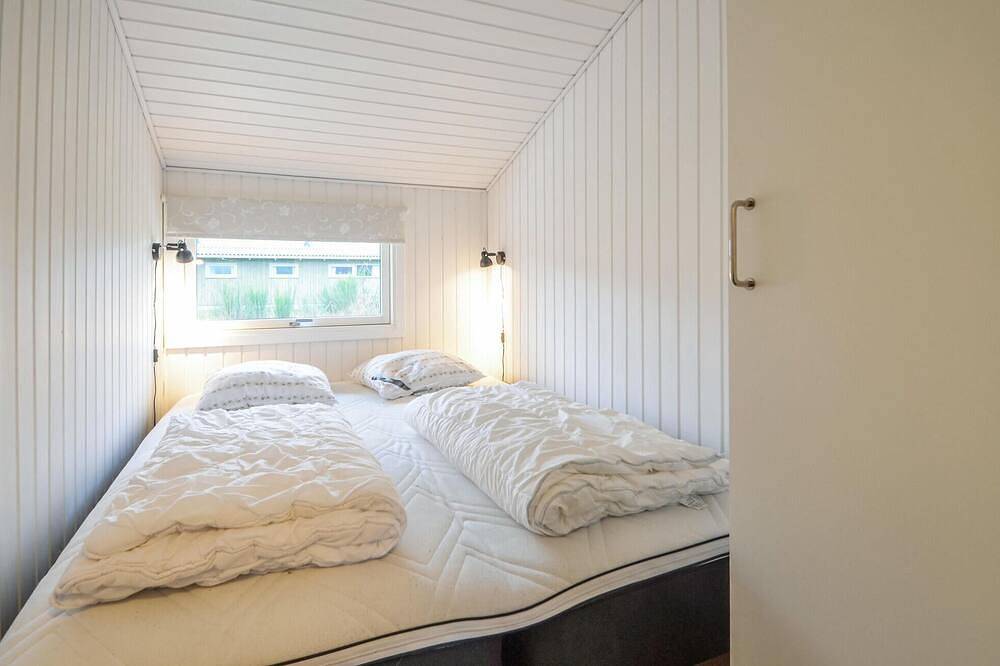 Nice home in Fjerritslev with sauna in Thorup Strand, Jammerbugt