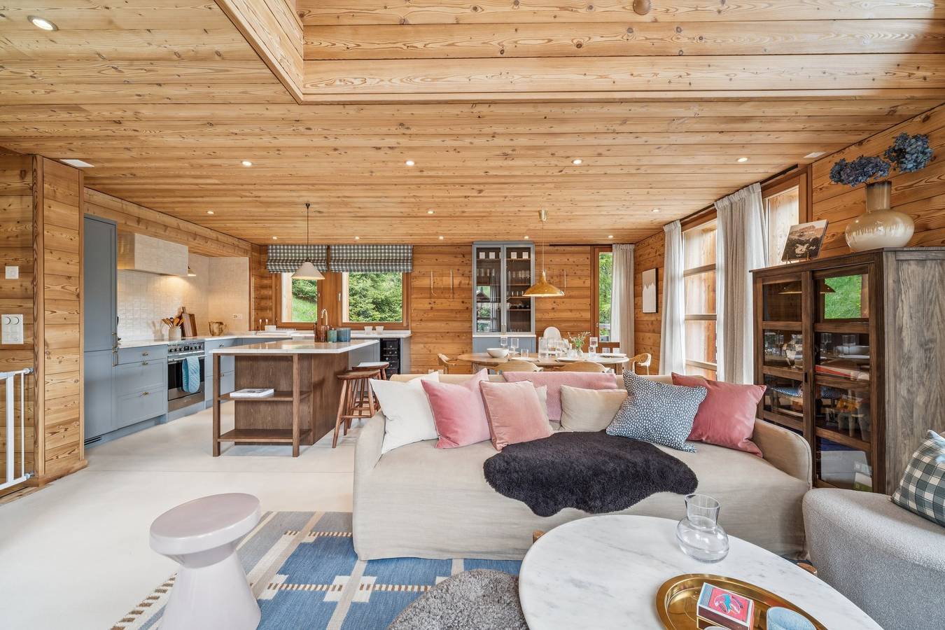 Chalet Skylodge by Mrs Miggins in Grimentz, Anniviers
