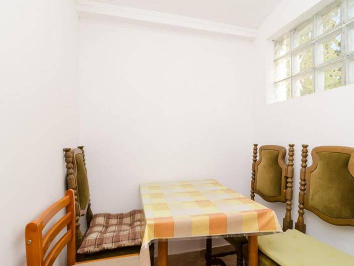 Ferienwohnung für 2 Personen, mit Terrasse und Whirlpool sowie Garten