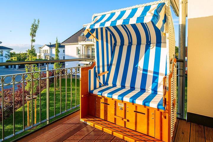 Ganze Wohnung, Haus Dünenrose We 04 "Wolkenlos" mit Meerblick und Balkon in Börgerende in Börgerende, Börgerende-Rethwisch