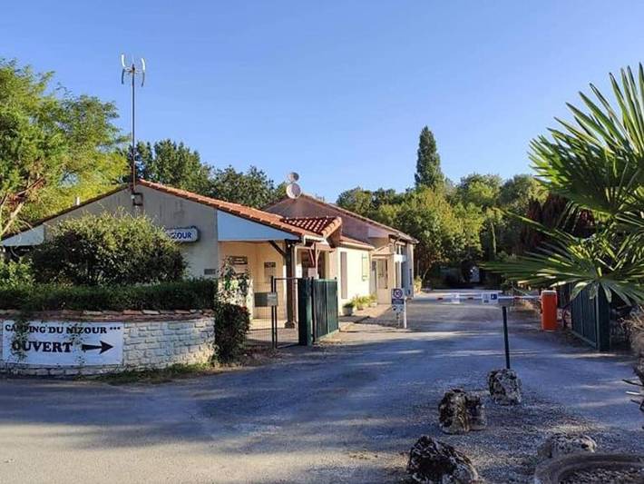 Camping pour 8 personnes en Charente