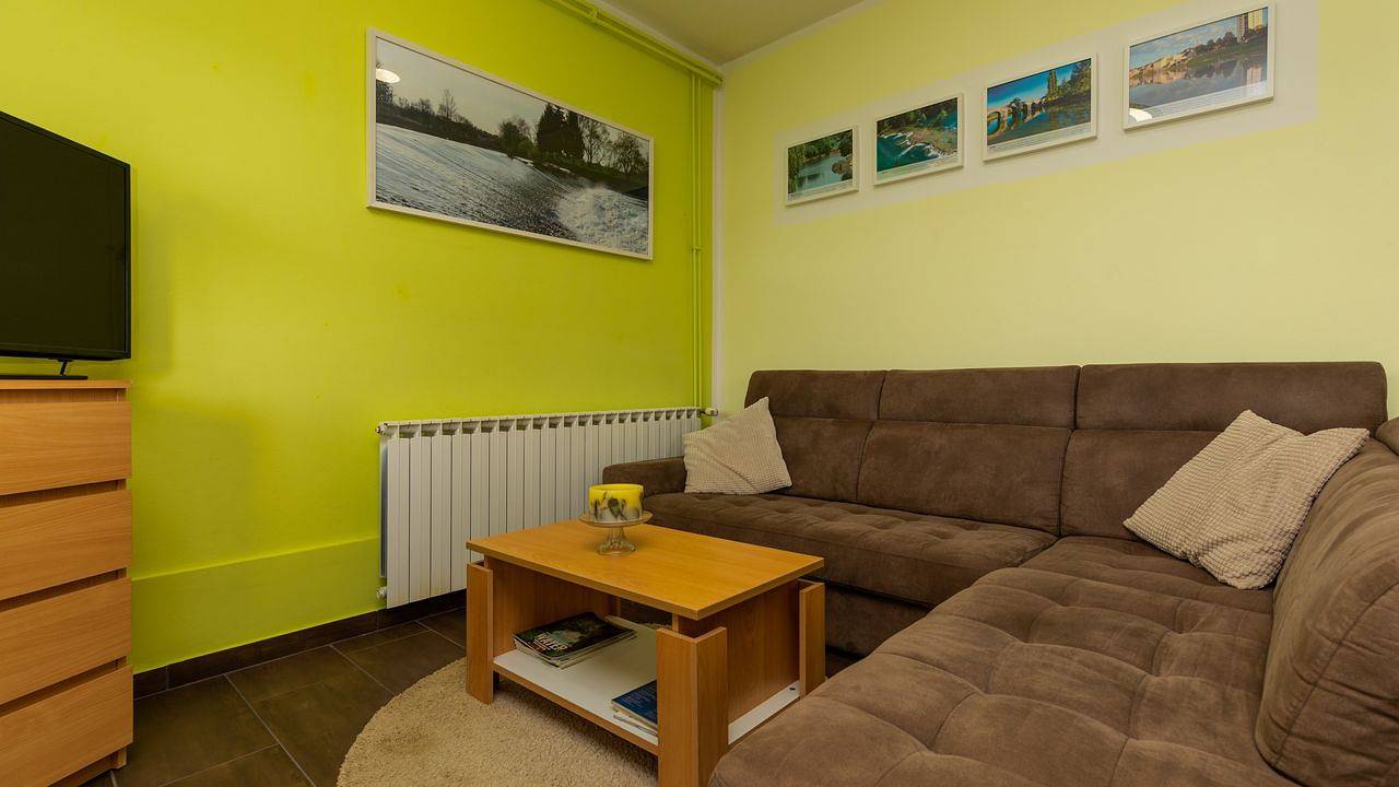Ganze Ferienwohnung, Ferienwohnung für 6 Personen (79 m²) in Karlovac in Karlovac, Karlovac und Umgebung
