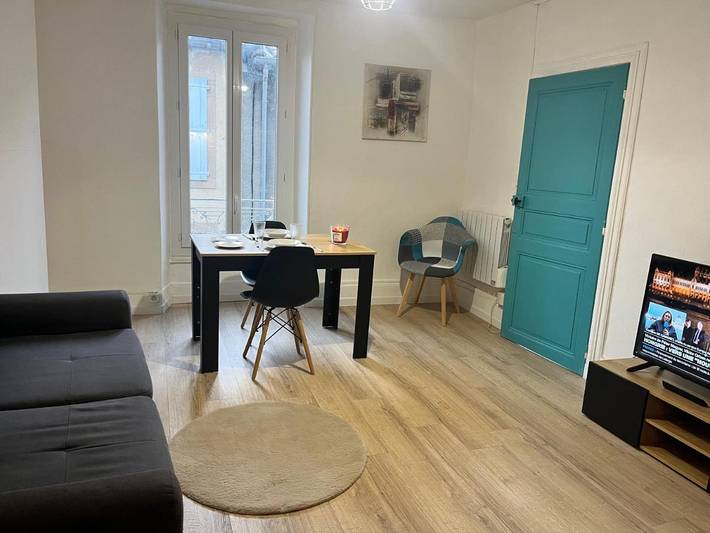 Gîte pour 2 personnes, avec vue dans Office De Tourisme Millau Grands Causses - 2