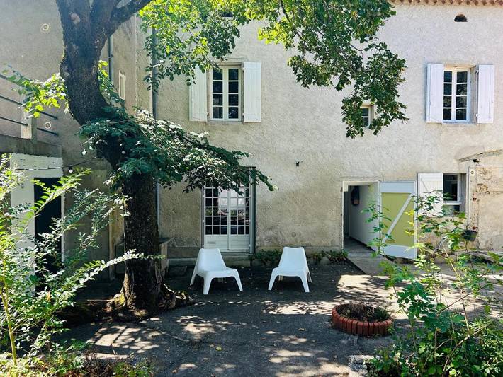 Location de vacances pour 6 personnes, avec Terrasse et Jardin à Roquecourbe