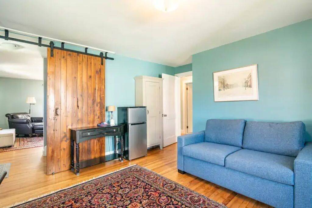 Fully Restored Bristol Home, Walk to Town & Harbor in Bristol (RI), Bristol County