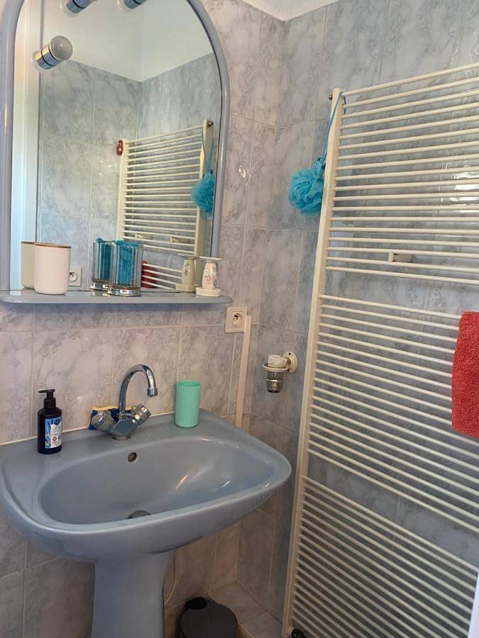 Chambre d’hôte pour 2 personnes, avec terrasse ainsi que vue et jardin à Royan - 4