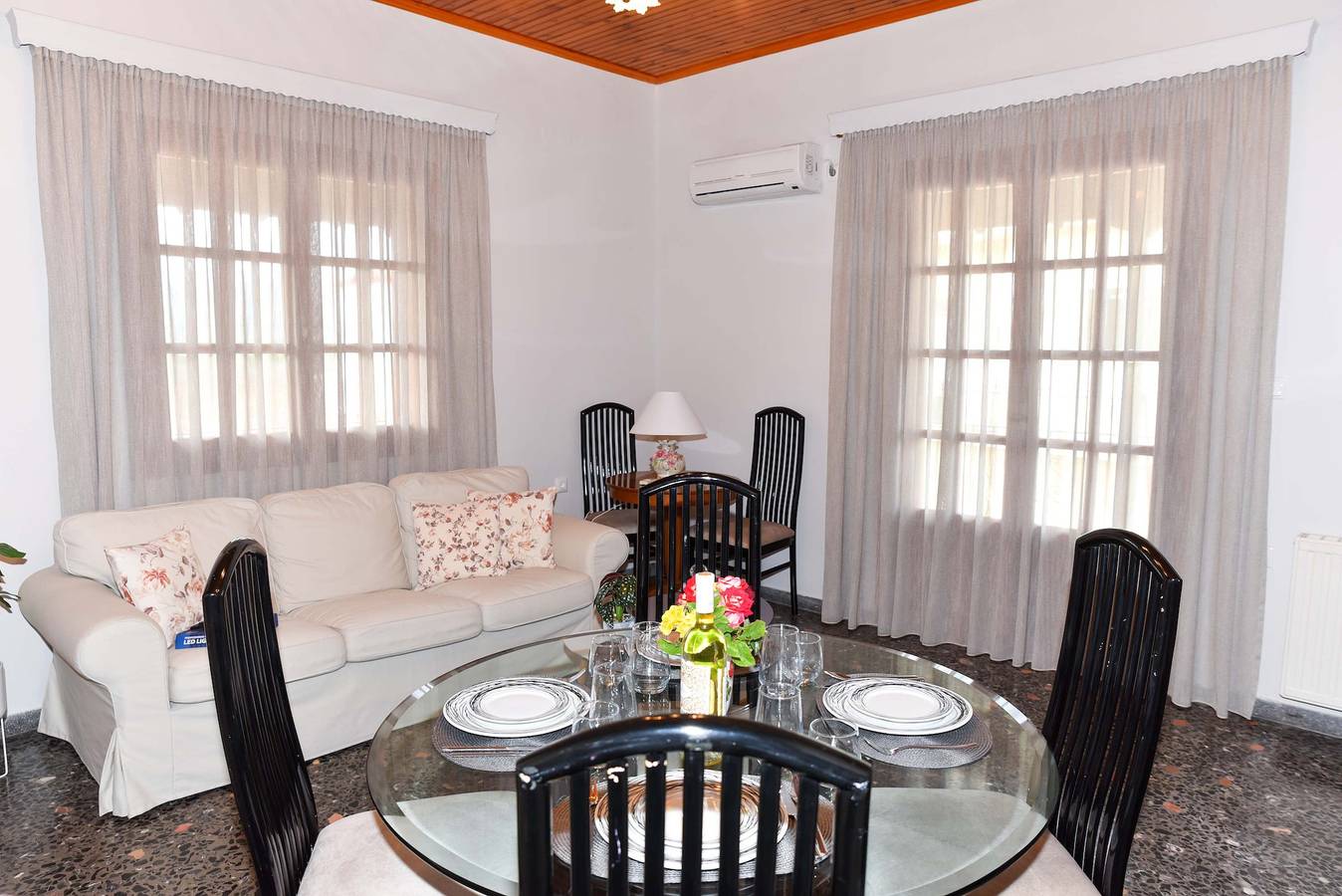 Appartement entier, Valira Garden Retreat Near Ancient Messene in Région de Messenia