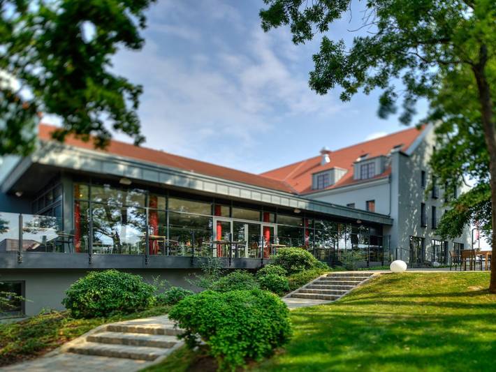 Hotel für 2 Personen, mit Balkon und Balkon/Terrasse sowie Terrasse und Garten