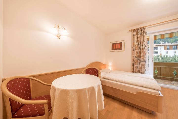 Ferienwohnung für 2 Personen, mit Balkon in Tisens - 3