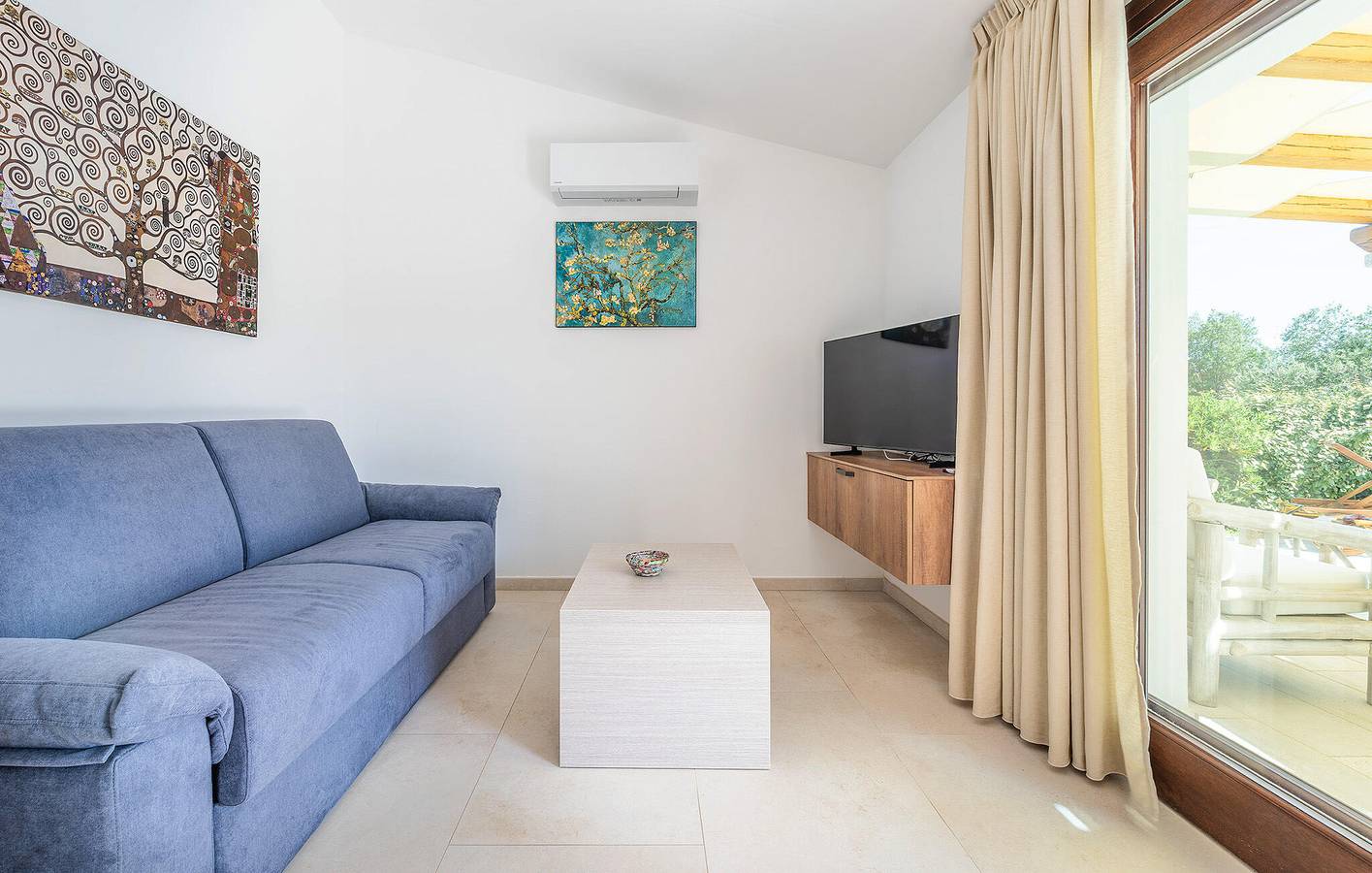 Gemütliche Ferienwohnung in der Nähe des Strandes La Cinta – Pool, WLAN und Parkplatz in San Teodoro, Olbia-Tempio
