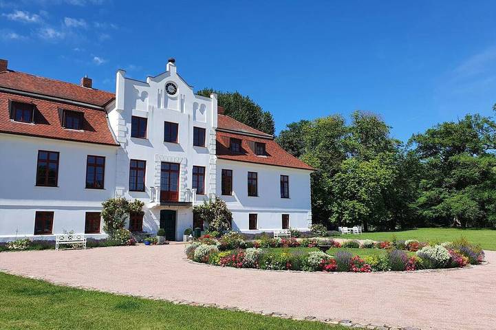 Ferienwohnung für 4 Personen, mit Garten in Satow