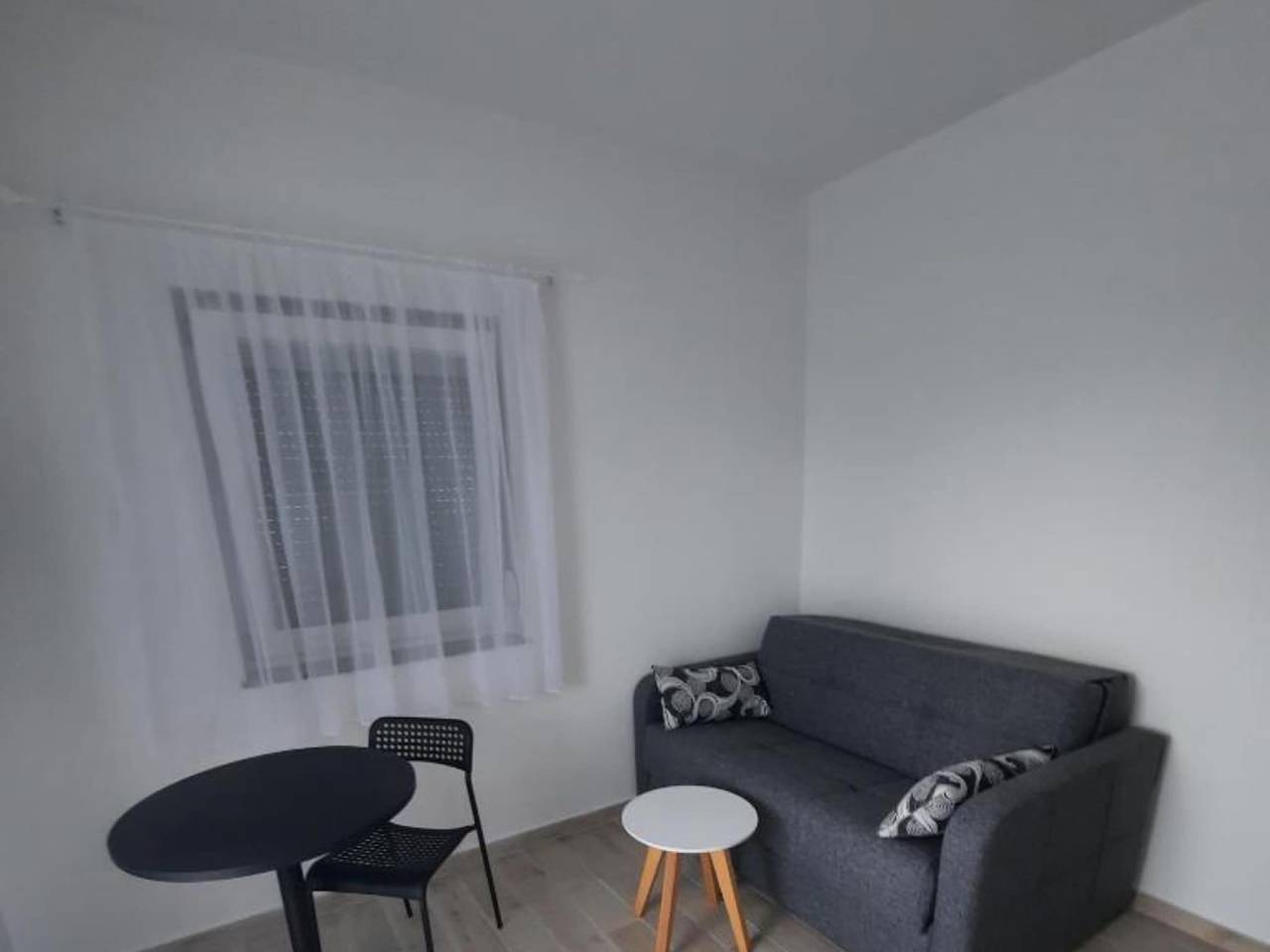 Appartamento vacanze a Vir a partire da 117€ a notte