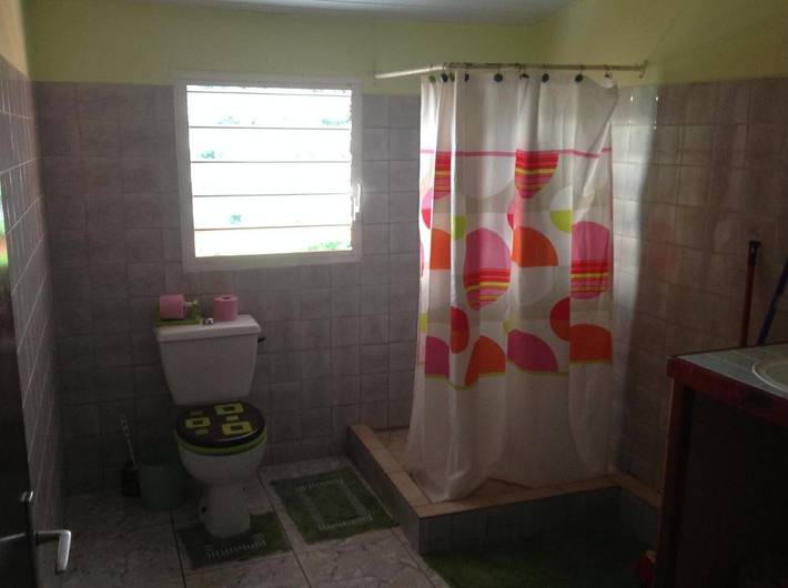 Gîte pour 6 personnes, avec piscine et terrasse à Morne-à-l'Eau - 3