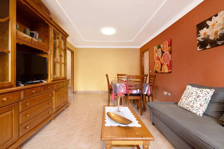 Apartamento entero, Apartamento vacacional "Costamar Arinaga" con Wi-Fi in Arinaga, Agüimes