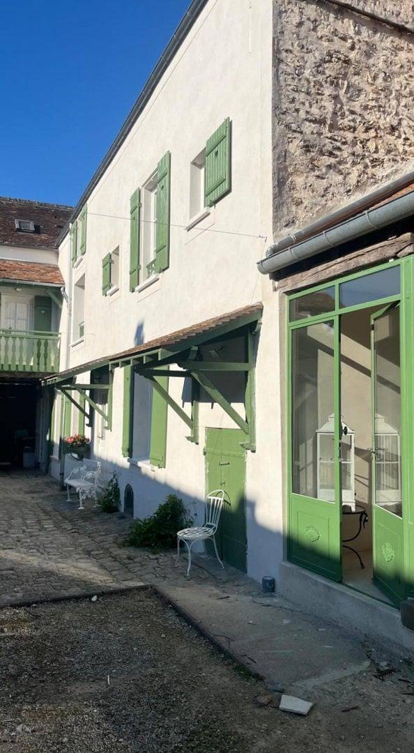 Location de vacances pour 2 personnes, avec Jardin à Seine-Port