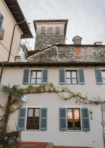 Gîte pour 4 personnes, avec jardin ainsi que vue et vue sur le lac à Orta San Giulio