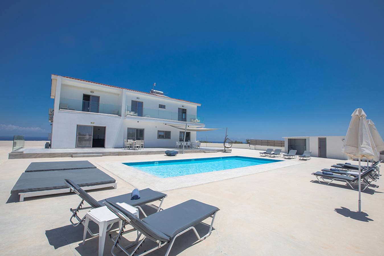 Villa für 12 Personen mit Pool in Südzypern