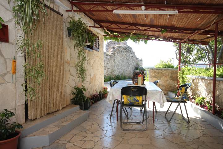 Appartamento per 4 persone, con Balcone/Terrazza a Cherso