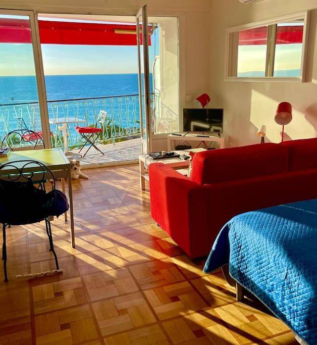 Gîte pour 2 personnes, avec vue et terrasse dans Plage Fabron Bambou Nice - 2