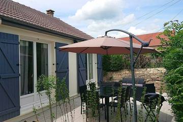 Gîte pour 4 personnes, avec jardin dans Bazolles