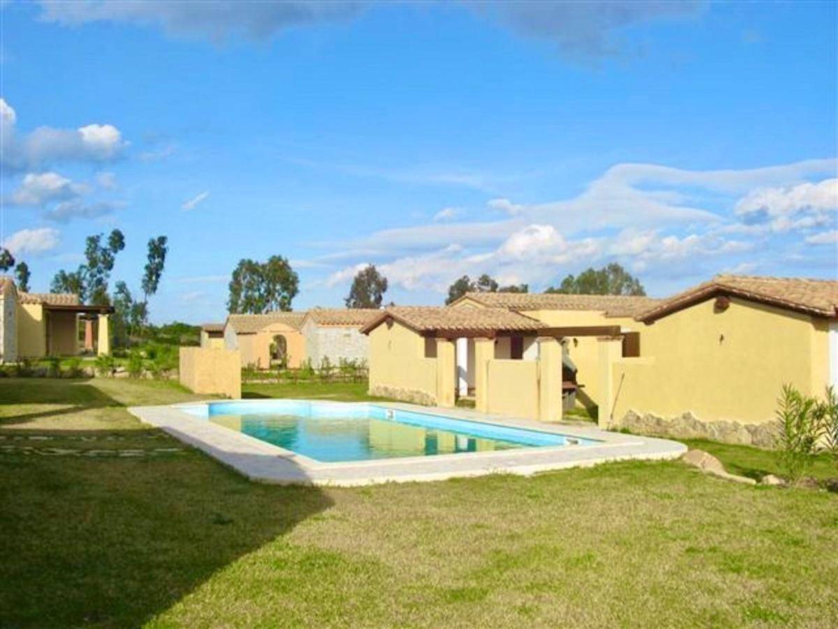 Isa-Villas with shared pool in Costa Rei just 500 meters from the sea in Castiadas, Province de Cagliari