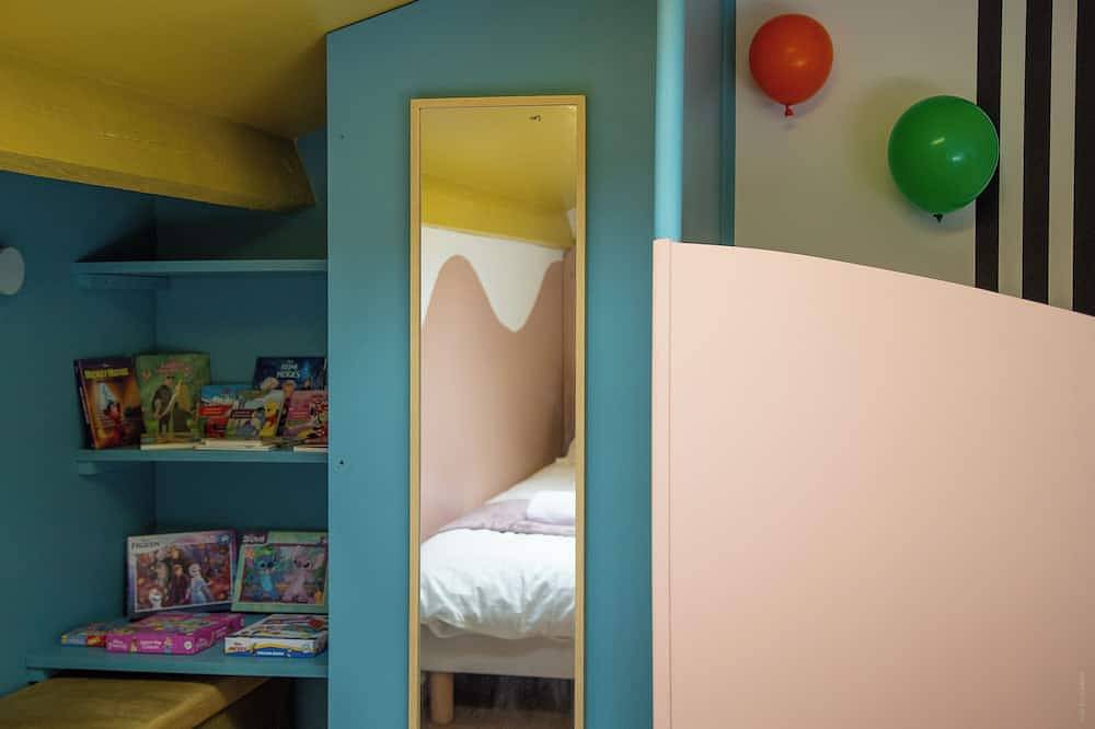 Apartamento entero, L'enchantée, 6 pers, 15 min Disneyland Paris, Garden Bbq in Crécy-la-Chapelle, Sena y Marne