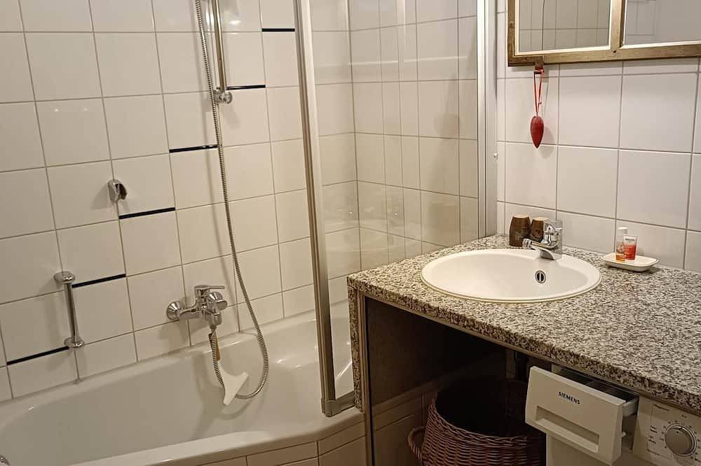 Ganze Wohnung, Zentral gelegene, historische Ferienwohnung für 4 Personen in Amberg (Oberpfalz), Ostbayern