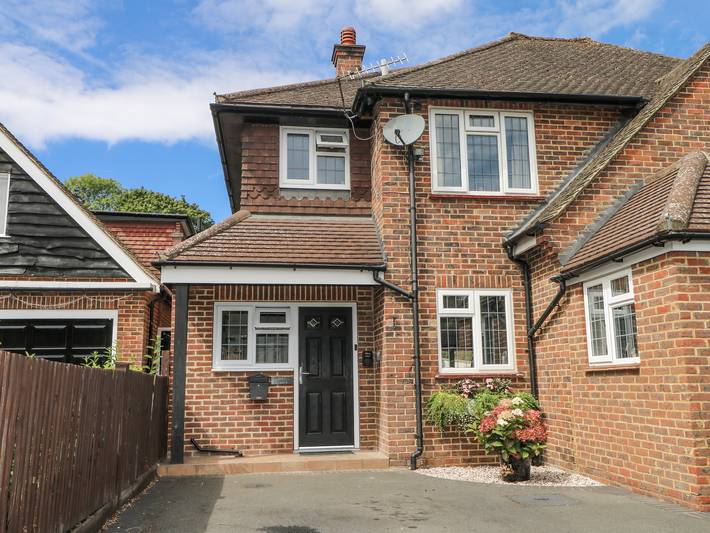 Log cabin for 2 people, with garden in Surrey