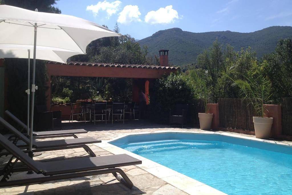 Casa de Patarra gîte dans le maquis avec piscine privée in Peri, Région d'Ajaccio