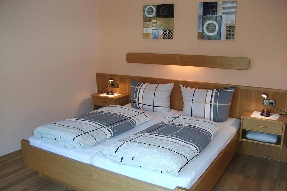 Appartement à 3 lits, Collis Tower - Schier, Appart-Pension in Zell Stadt (Mosel), Zell (Mosel)