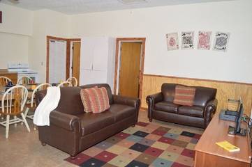 Log Cabin for 12 Guests in Patoka Lake, Crawford County (IN), Picture 4