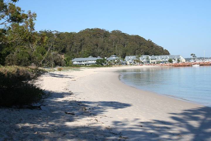 Holiday home for 6 people, with terrace and garden in Corlette