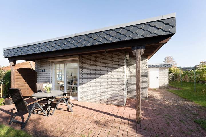 Ferienhaus für 2 Personen, mit Terrasse und Garten in Grömitz