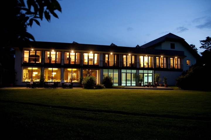 Hotel für 3 Personen, mit Sauna und Pool sowie Garten und Terrasse, mit Haustier