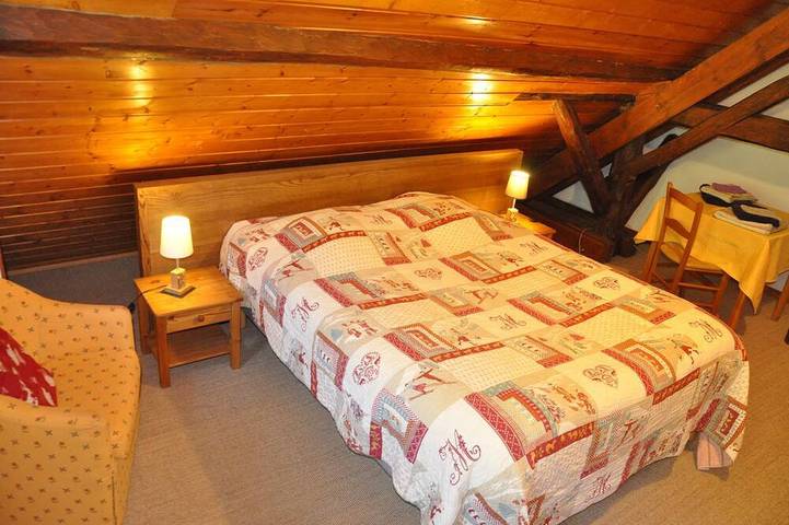 Gîte pour 2 personnes, avec terrasse et jardin à Queige - 3