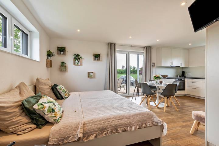 Hel lägenhet, Family Apartment Fewo Parkside S3 | 8Min to Legoland | Balcony & Parking in Legoland Deutschland, Günzburg