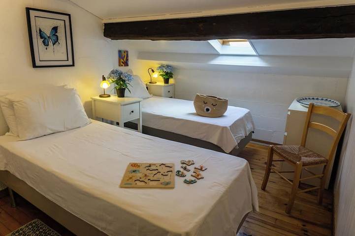 Gîte pour 4 personnes, avec piscine et jardin à Caunes-Minervois - 3