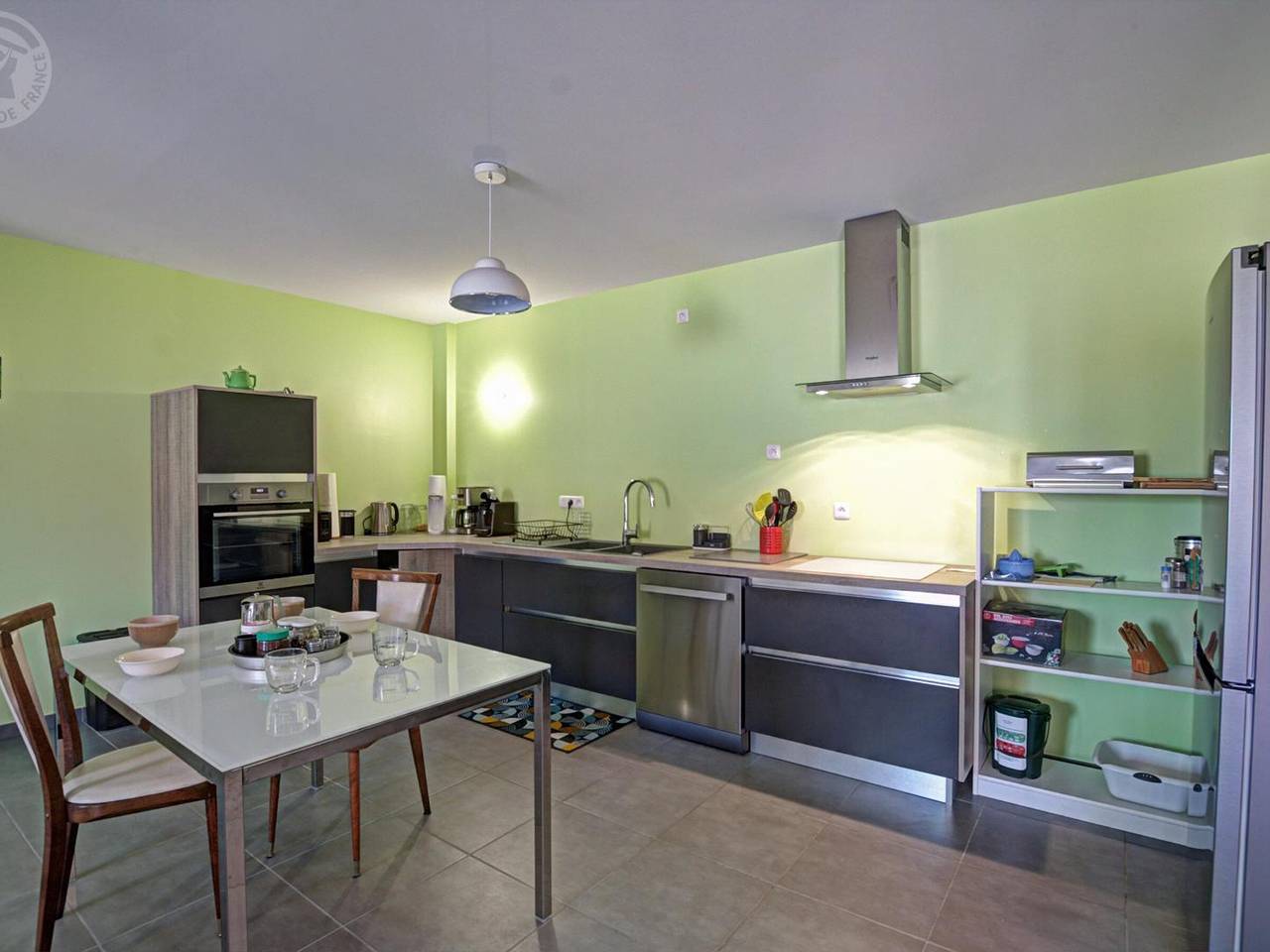 Appartement entier, Appartement Moderne avec Balcon et Internet Fibre à Saint-Genest-Malifaux in Saint-Genest-Malifaux, Parc Naturel Régional du Pilat