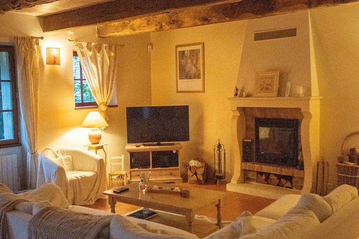 Location de vacances pour 6 personnes, avec jardin et terrasse à Pléboulle - 4