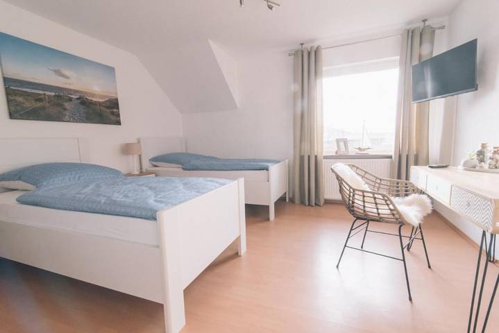 Ferienwohnung für 4 Personen, mit Terrasse und Garten in Wesel - 2