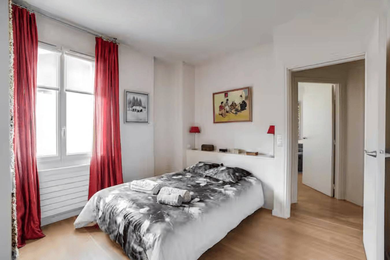 Appartement entier, 100 m² avec terrasse et parking - vue Tour Eiffel in Saint-Cloud, Hauts-de-Seine