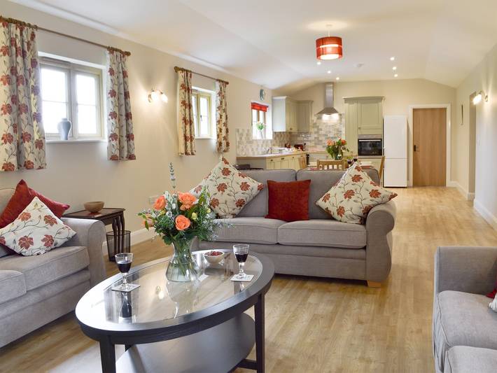 Woodlands Dairy Cottage in Billingshurst, South Downs