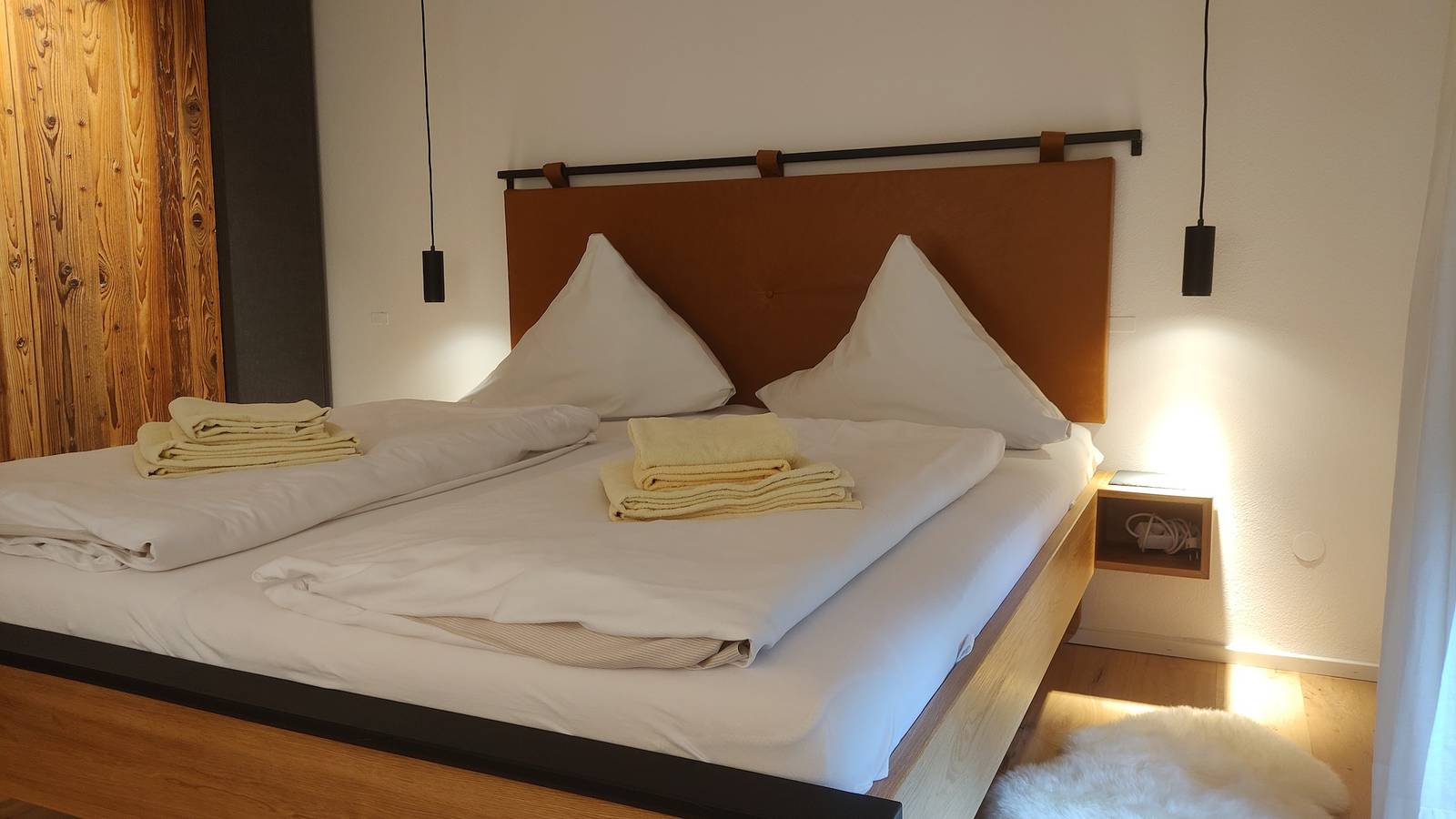 Entire holiday apartment, Ferienwohnung Sonntagshorn inkl. Chiemgaukarte - Holiday flat Sonntagshorn 67sqm, kitchen, 1 bedroom, 1 bed-sit room, 3 pers. in Ruhpolding, Bavarian Alps